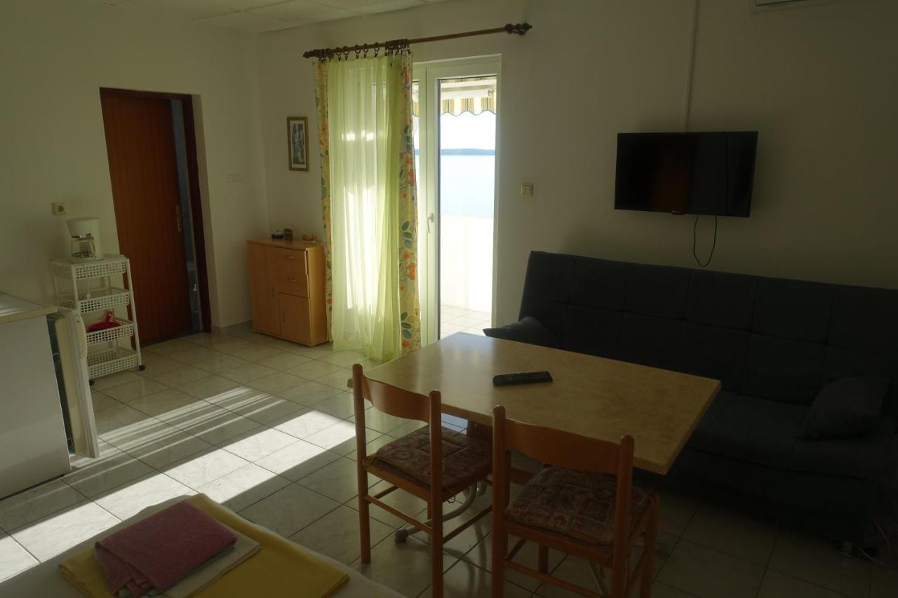 Apartments Galeb Rtina Bagian luar foto