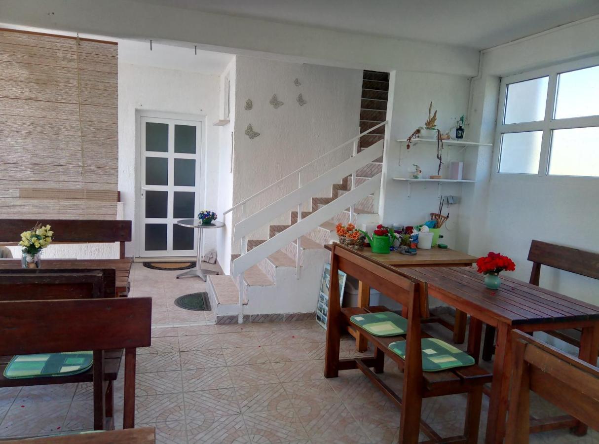 Apartments Galeb Rtina Bagian luar foto